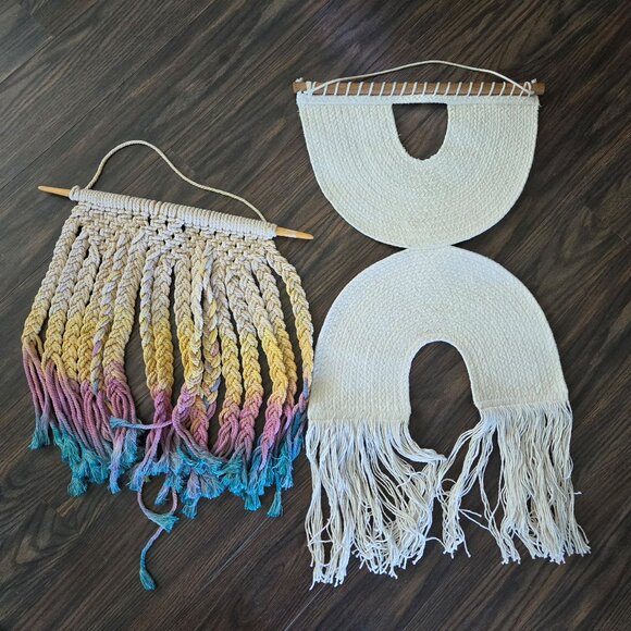 70's/Boho/Hippie Chic Set of Two Macrame Wall Hangings - Picture 1 of 5